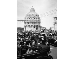 1955 03548 il presidente della Repubblica Gronchi a Pisa 