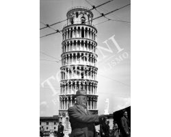 1953 0057 Torre di Pisa