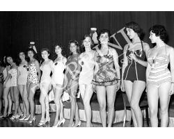 Concorso di Miss Universo a Montecatini donne moda