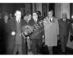 1953 0375 De Gasperi Alcide alla stazione
