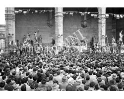 1953 0398 De Gasperi comizio piazza della Signoria