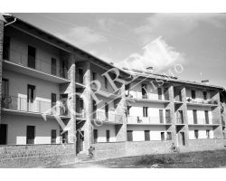 1954 7665 isolotto Piazza dei Tigli