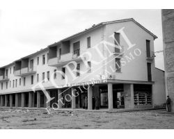 1955  1296 Piazza isolotto  Isolotto nuova farmacia