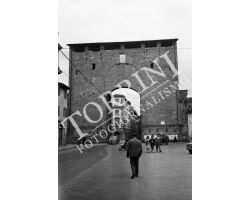1958 05480 foto storiche Firenze porta San Frediano via pisana 
