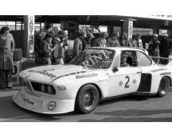 1976 L 11 42 Prova Mondiale Marche al Mugello auto bmw box