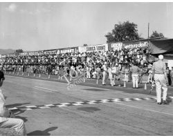 1970 10241 gran premio del mugello auto