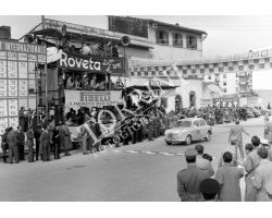 1954 2424 arrivo del giro automobilistico della Toscana