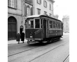 1958 00532 tram ATAF 17 in via marconi