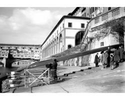 1954 0092 canottieri in arno