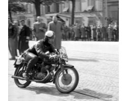 1957 03099 giro motociclismo Gilera  