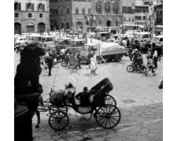 Foto storiche Firenze fiaccheraio in Piazza Signoria