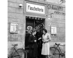 Foto storiche Firenze fiaschetteria vino