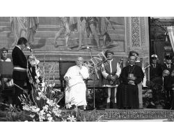 Foto storiche Firenze  Papa Wojtyla Giovanni Paolo II alla Loggia dell\' Orcagna