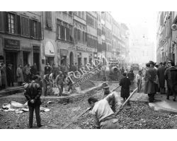 Foto storiche Firenze    cantiere lavori via panzani