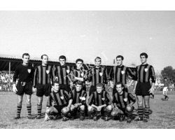 Foto storiche   Pontedera Pisa 57 58 14 Pisa formazione