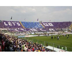  Fiorentina Coreografia tifosi Curva Fiesole