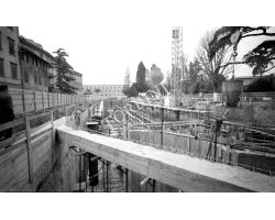 Palazzo degli Affari in costruzione