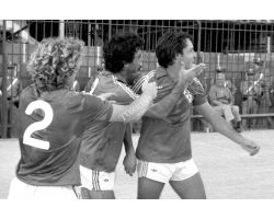 Fiorentina Cagliari 80 81 bertoni