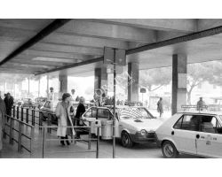 Taxi alla stazione SMN1