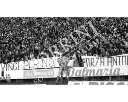 Fiorentina Genoa 81 82 Antognoni con tifosi