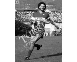 84 85 Fiorentina Avellino Socrates