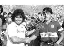 85 86 Fiorentina Napoli Maradona Passarella